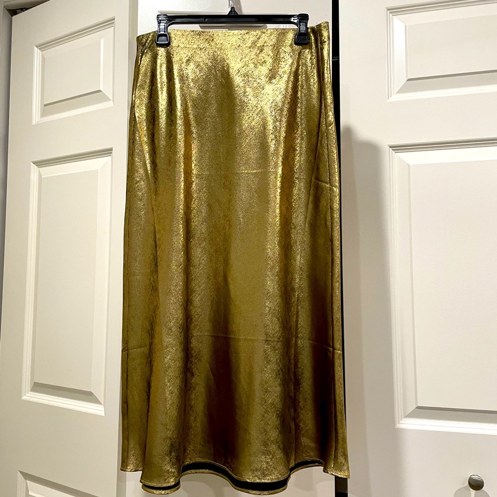 NWOT LOFT Metallic Gold Shimmer Flowy Midi Skirt